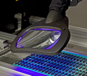 UV ESD Bench Magnifier UV ESD Bench Magnifier